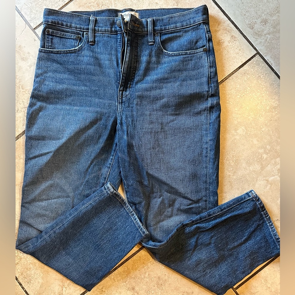 Madewell Classic Straight Jeans. Size 30.